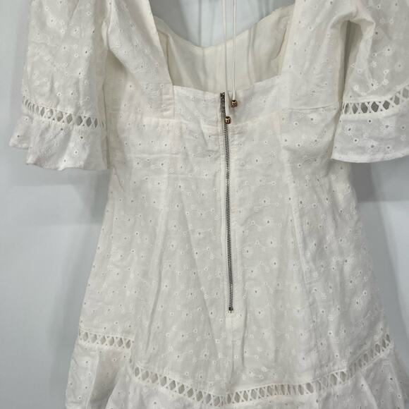 Indikah White Eyelet Ruffle Hem Romper - Picture 5 of 8